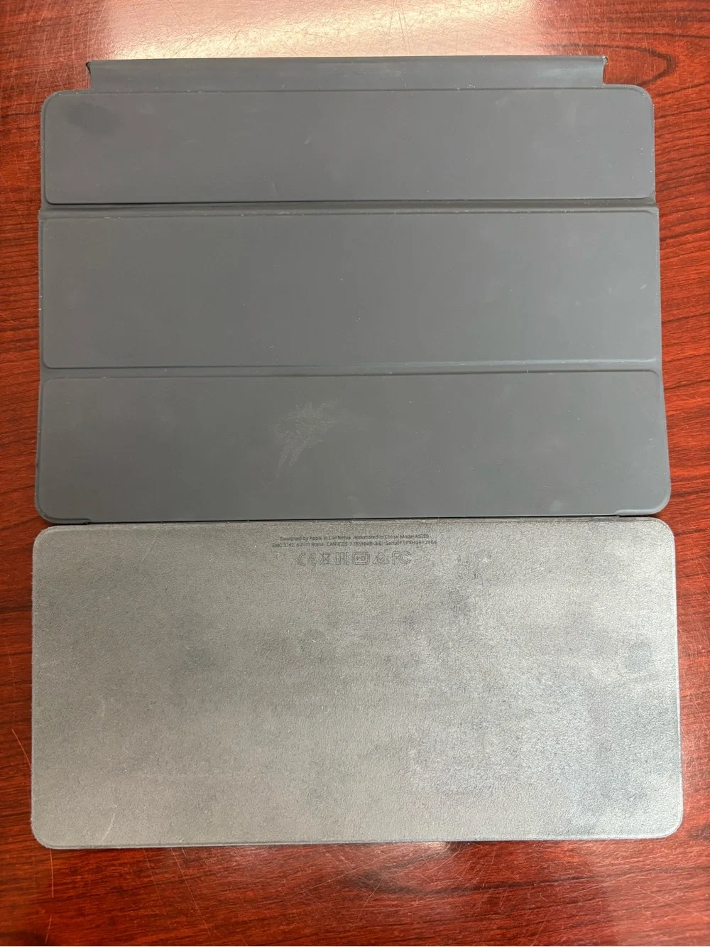 Apple Smart Keyboard A1829 Fits 3rd 7th 8th 9th Generation & Ipad Pro 10.5 Inch